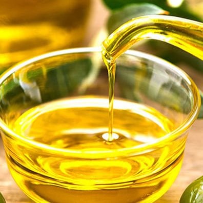 Soğuk Sıkım Black serisi Naturel Sızma Zeytinyağı - 5 litre + Domat Kırma Yeşil Zeytin -1 Kg + Biber Dolgulu Yeşil Zeytin -1 Kg